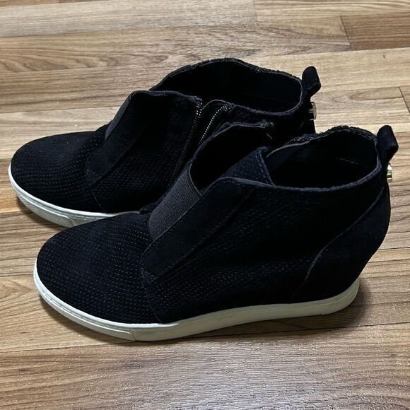 Steve Madden Women’s Size 8 Flavy Hidden Wedge Ankle‎ Bootie Black Suede - Picture 7 of 12